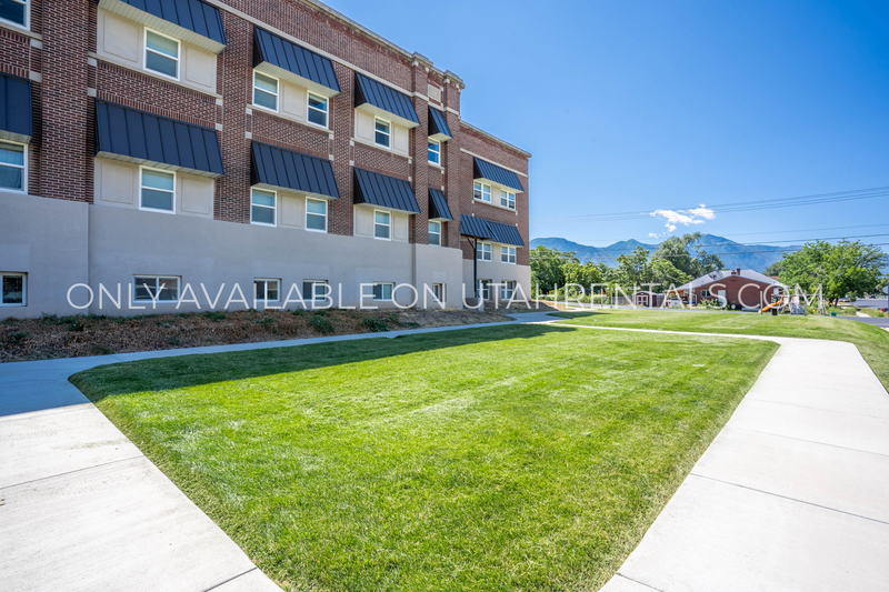 Spanish Fork Condo: 215 E 100 N