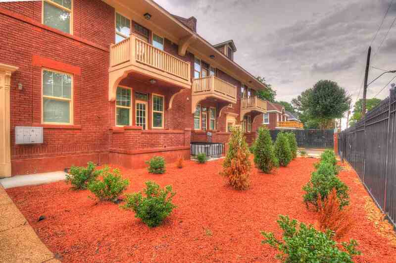 request-a-viewing-for-528-e-parkway-north-avenue-unit-9-tenant-turner
