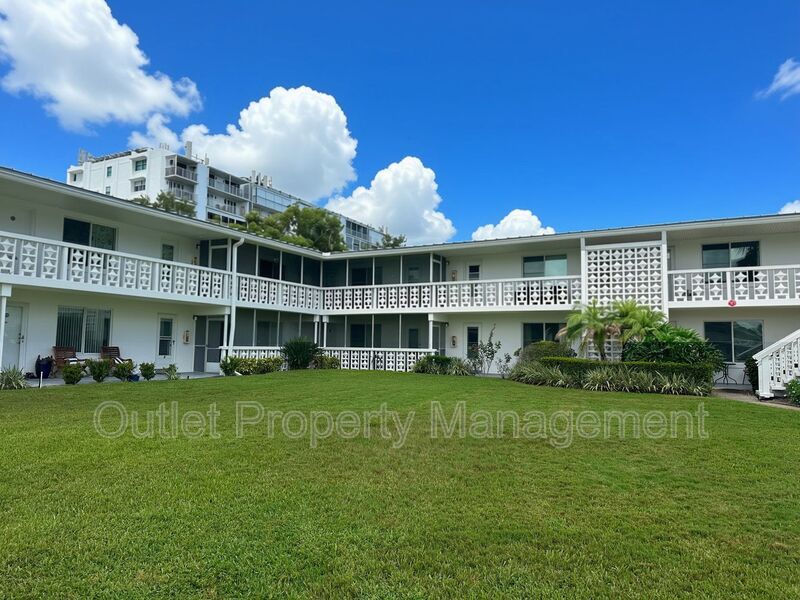 Maitland Condo: 1140 S Orlando Avenue