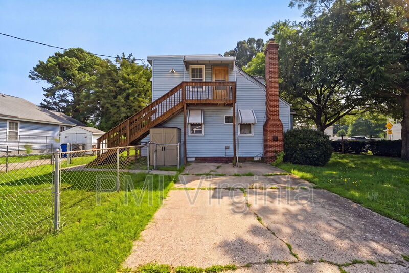 Norfolk Condo: 3702 Cape Henry Avenue
