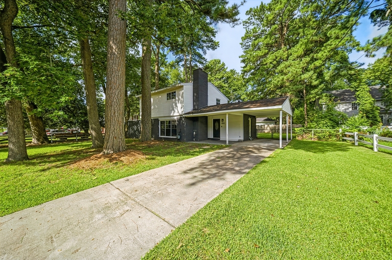 Virginia Beach House: 625 S Military Highway