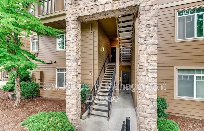 Bothell Condo: 18930 Bothell Everett Hwy