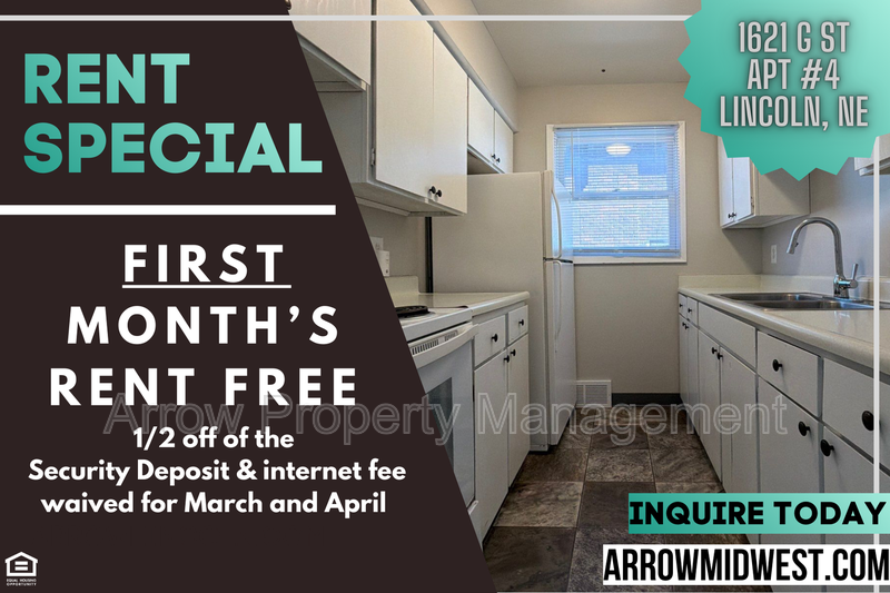 Lincoln Condo: 1621 G-4