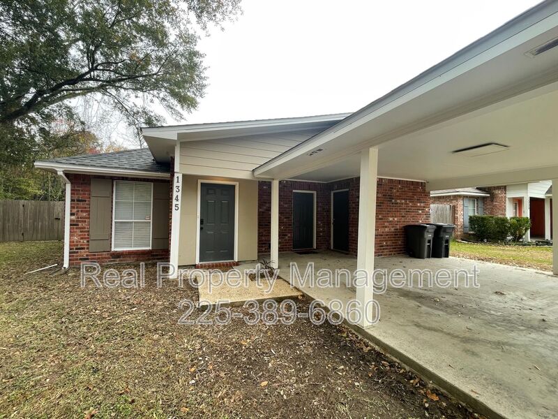 Baton Rouge House: 1345 Harwich Dr.