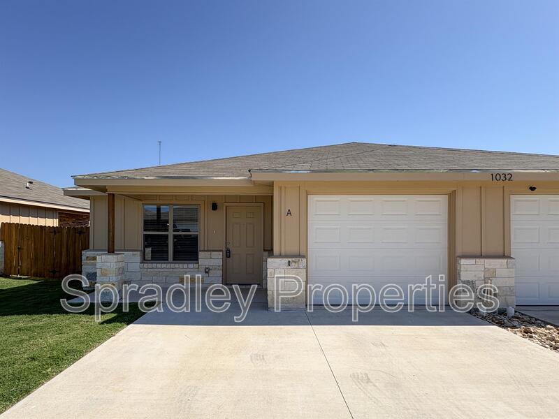 Belton Condo: 1032A Mason Dr