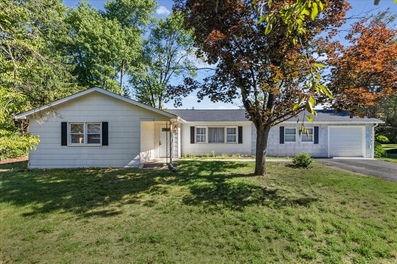 Mariton House: 1 Spruce Lane