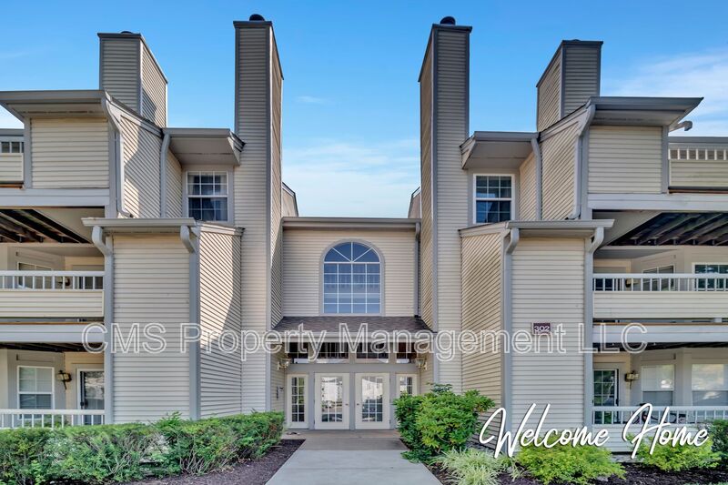 Princeton Condo: 302 Trinity Ct