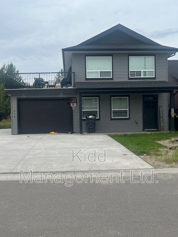 Prince George House: Monterey 208