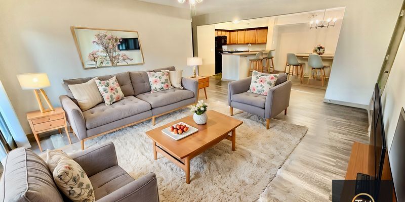 Edwardsville Apartment: 1040 University Dr