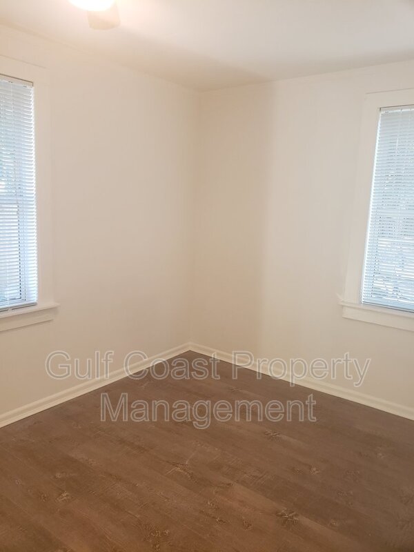 1718 7th Street Sarasota FL 34236 - Photo 24