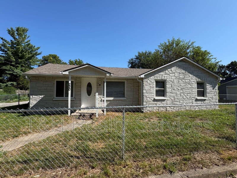 Greenfield House: 220 Walker Street