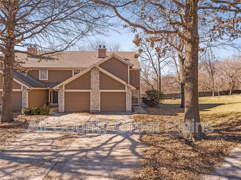 Main image for 1400 NW Jefferson Court