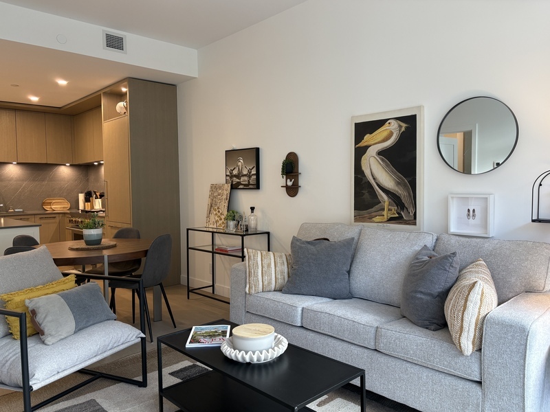 Kelowna Condo: 3409 Lakeshore Road