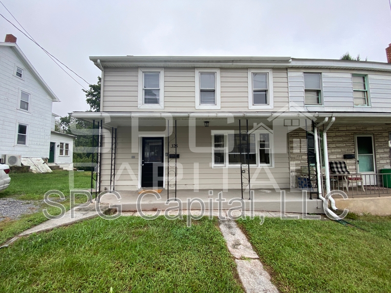 Marysville House: 325 Valley Street