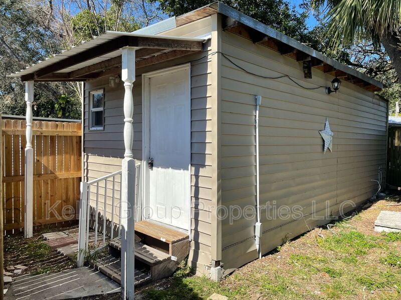 Tampa Condo: 5701 MIDDLESEX DR