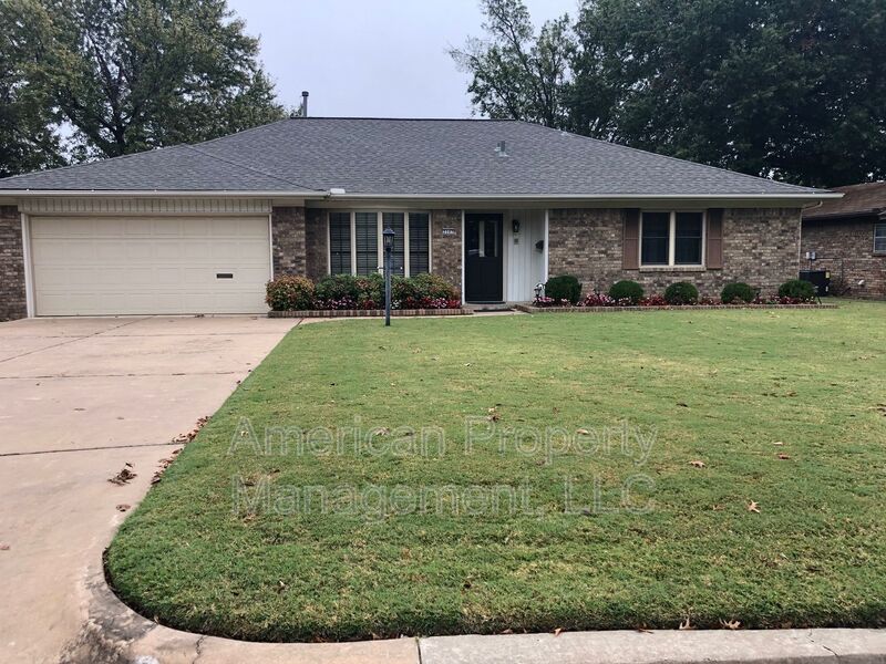 Tulsa House: 3507 S Granite Ave