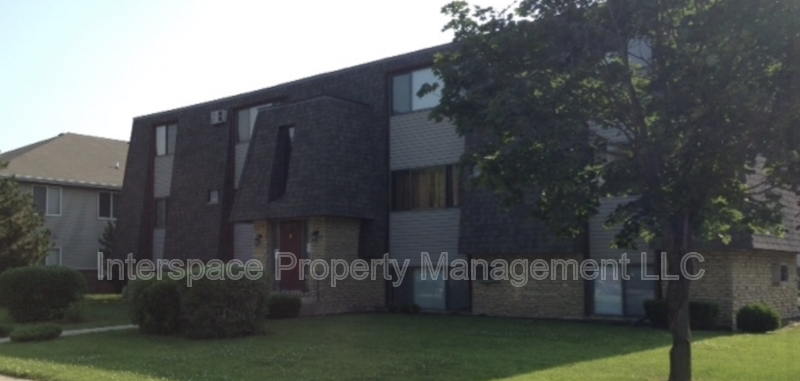 Crest Hill Condo: 1500 Pioneer Road - 201