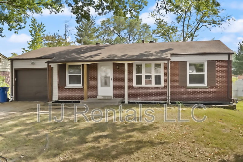 St. Louis House: 1738 Bradshaw Drive