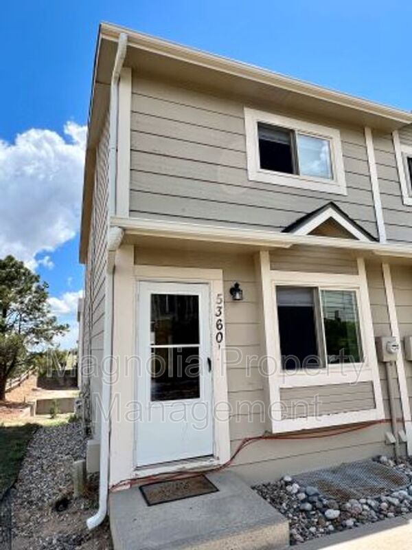Colorado Springs Townhome: 5360 Solar Ridge Drive