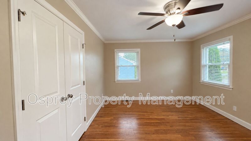 Beautifully Renovated 3-Bedroom Home in Virginia Beach! - Photo 17