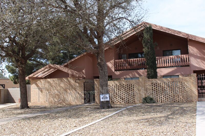 Odesa Townhome: 4601 Lemonwood