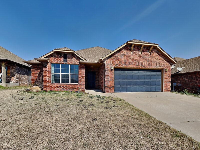 Harrah House: 20611 Frontier Pl