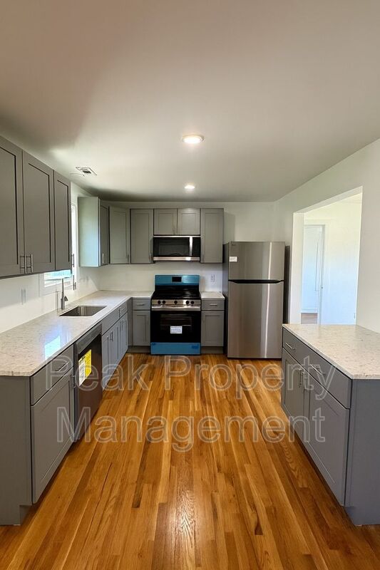 Richmond House: 3202 Gaulding Lane