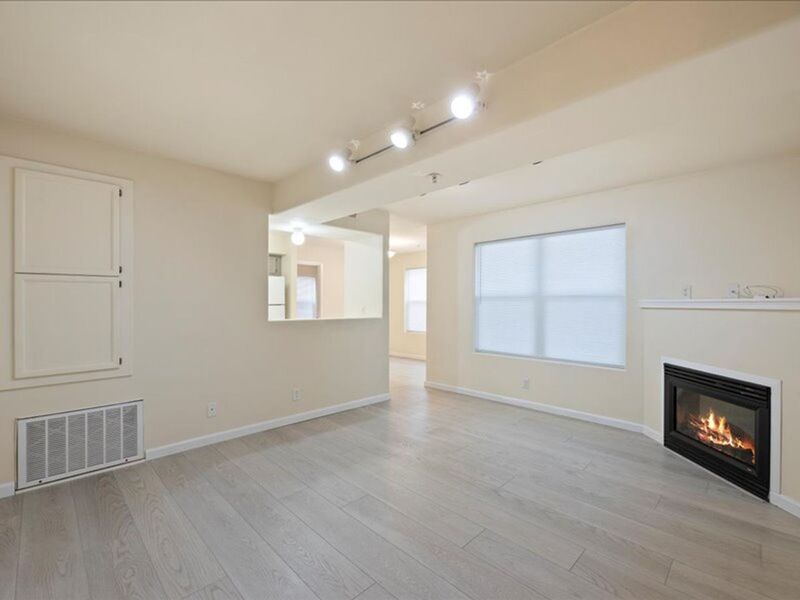 Pasco Condo: 6405D Chapel Hill Blvd.