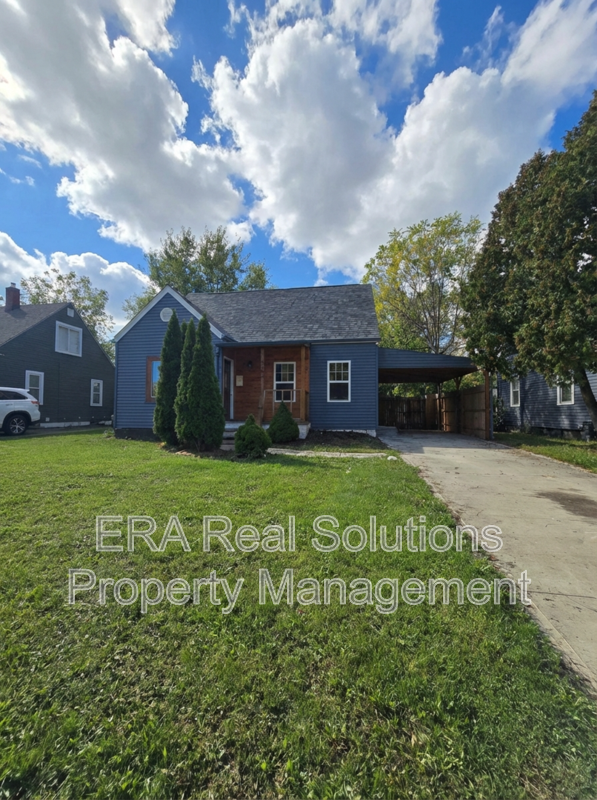 Columbus House: 2483 Vendome Dr