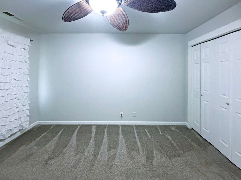 Photo 10 of rental home at 1015 Argon Ave