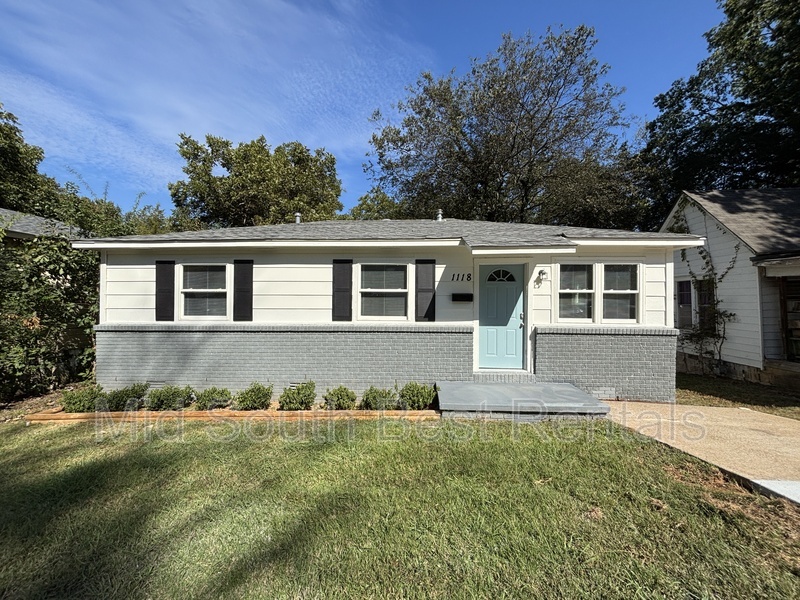 Little Rock House: 1118 W 34th St