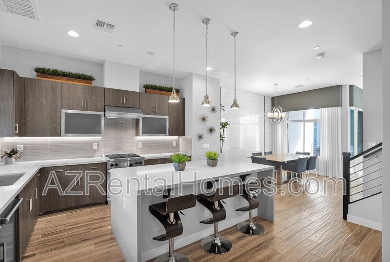 Scottsdale Townhome: 3122 North 71st Street