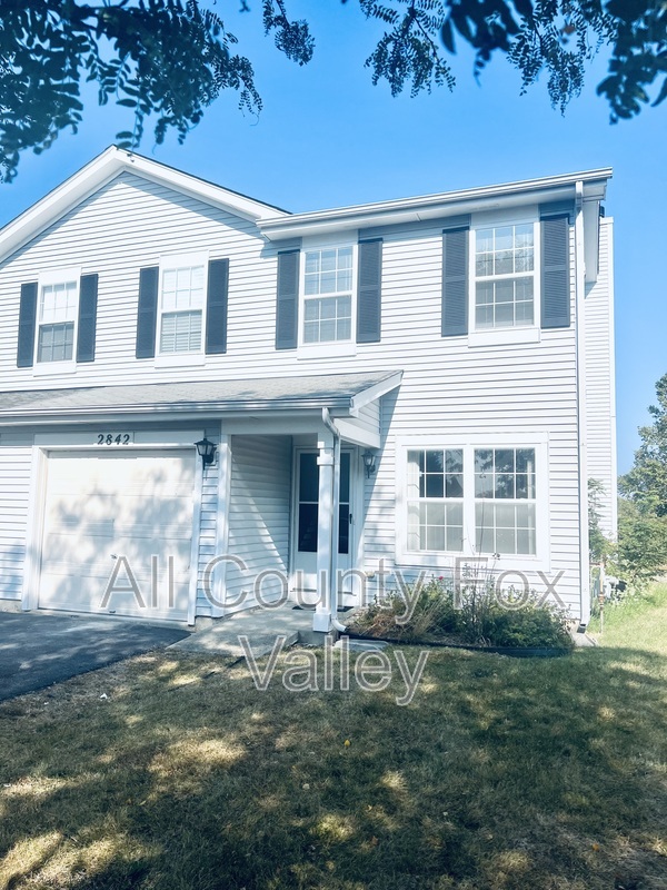 Naperville Townhome: 2842 Cedar Glade Drive