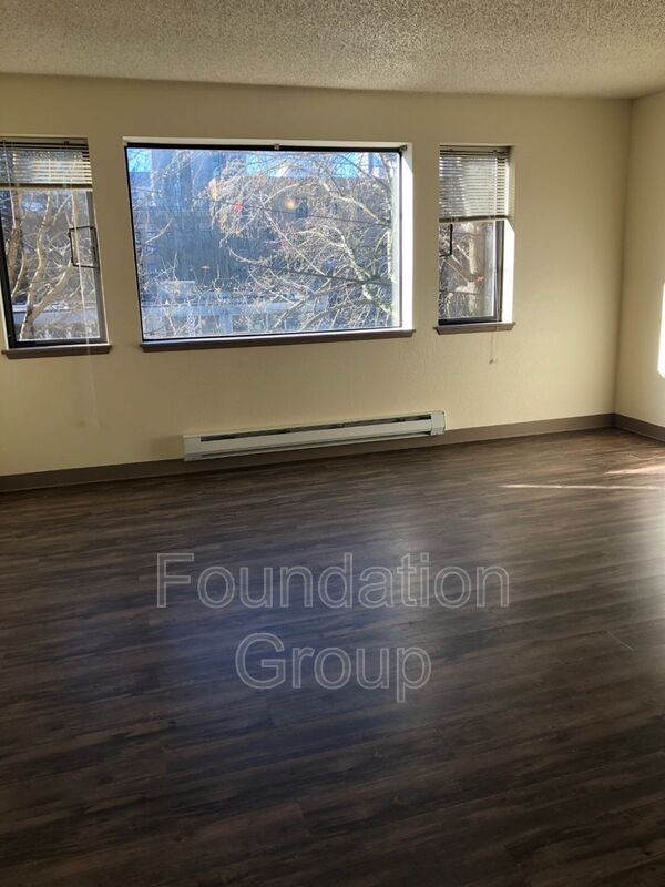 Seattle House: 1314 Spring St