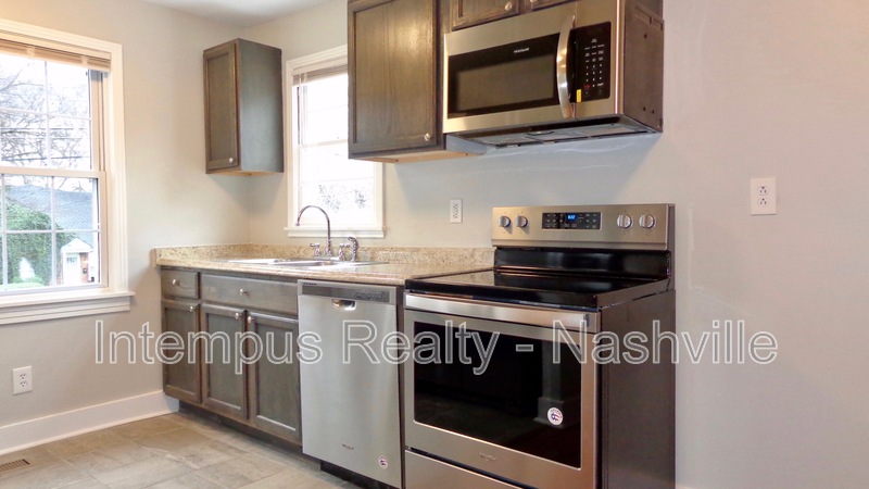 Nashville Condo: 2405 Eden St