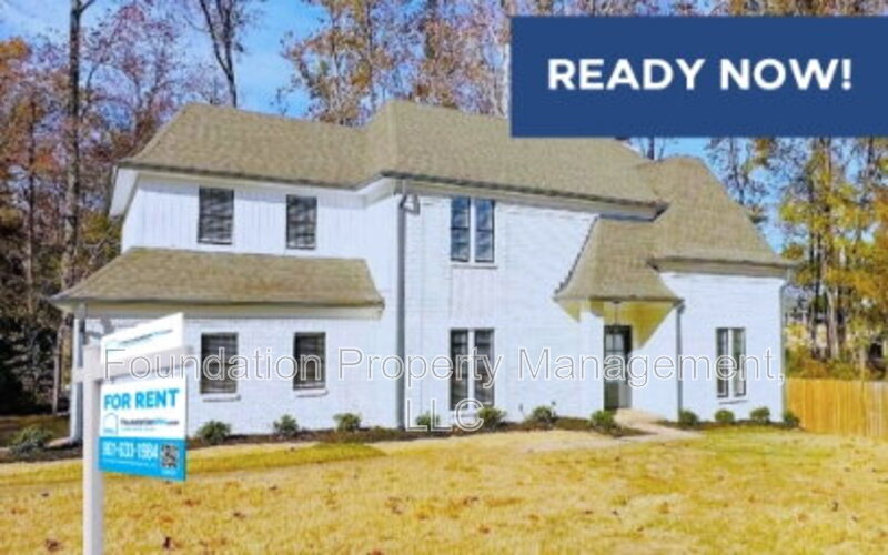 Memphis House: 8712 Carrollwood Lane