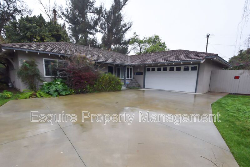 VENTURA House: 4355 WHITTIER CT