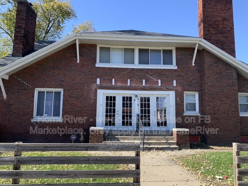 Indianapolis Condo: 1524 S Talbott St