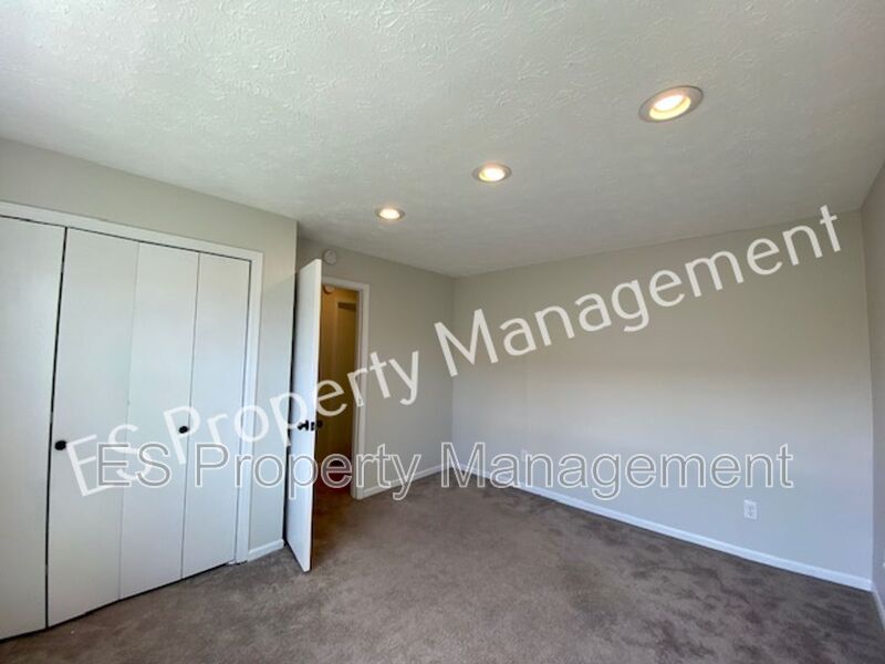 Charming Condo in Greenwood Close to Everything - Photo 24