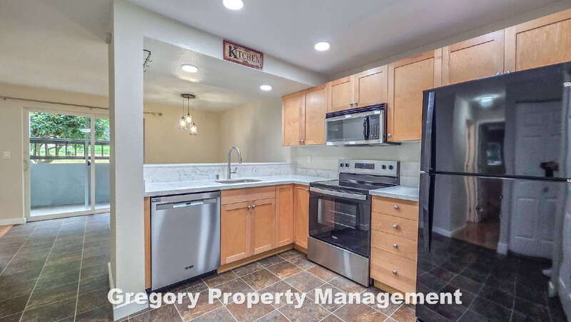 Kenmore Condo: 6700 182nd St B101