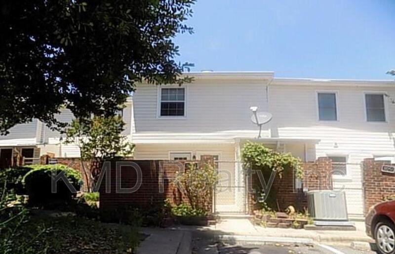 Request a Viewing for 11053 Hunter Trail Lane Tenant Turner