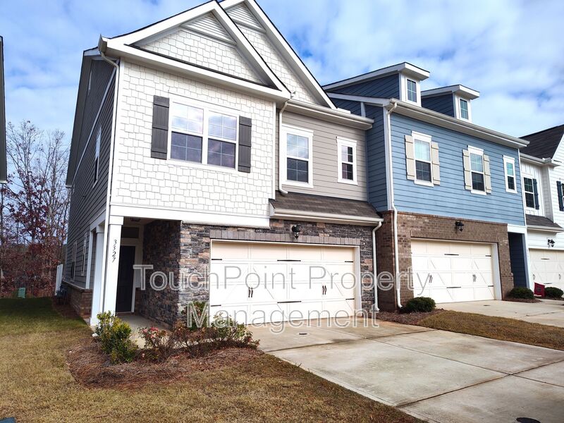 Matthews Townhome: 3327 Glenn Hope Way