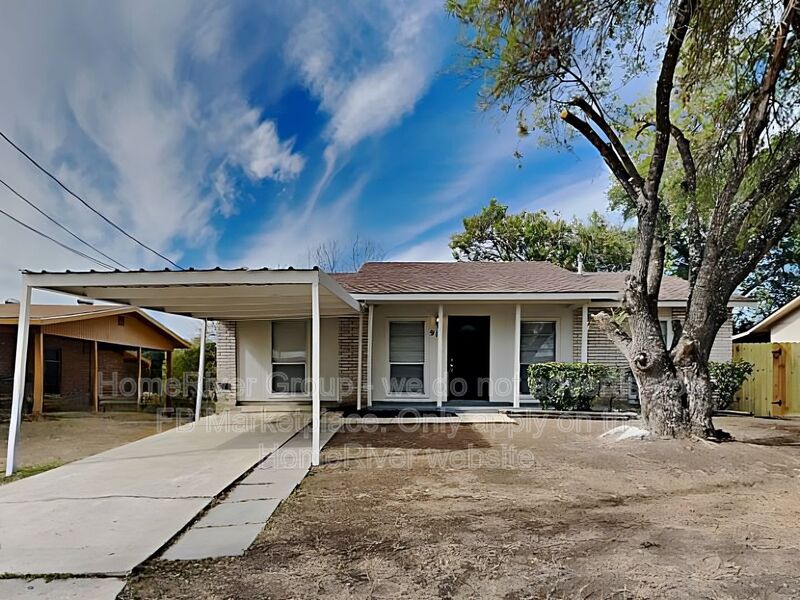 Kirby House: 911 Hickory Hill Dr