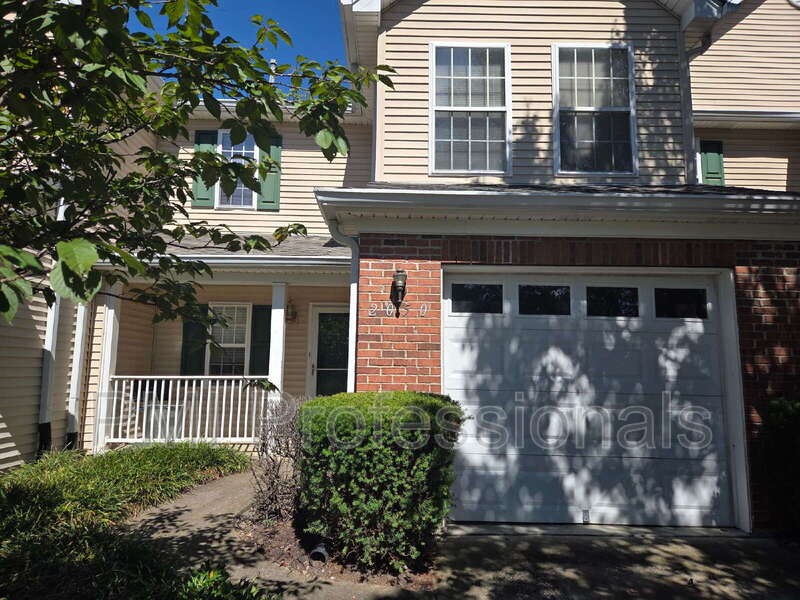 Nashville Townhome: 2050 Nashboro Blvd