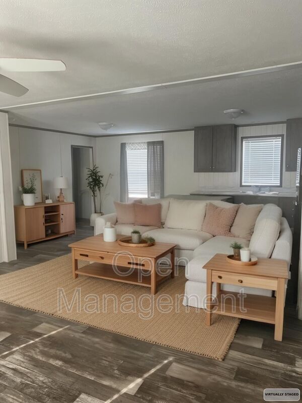 West Fargo House: 825 1st Ave