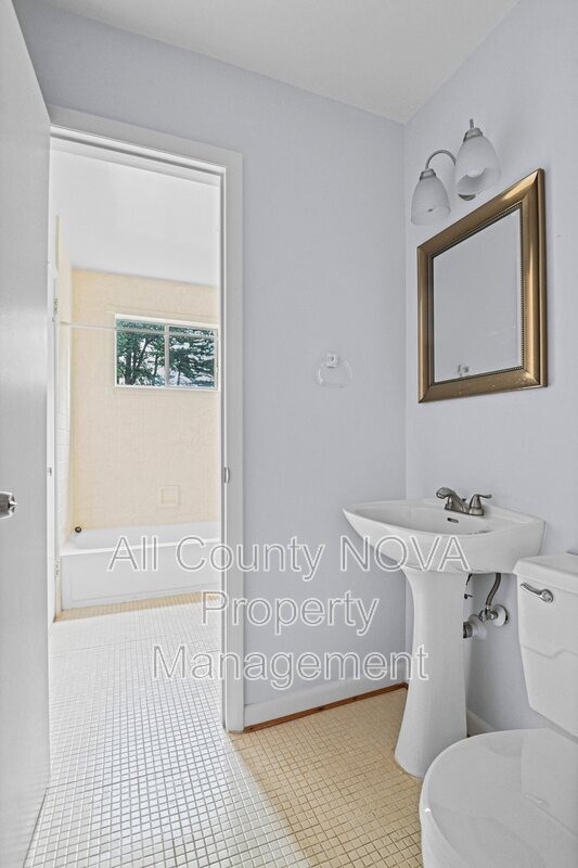 Main Rental Photo 32