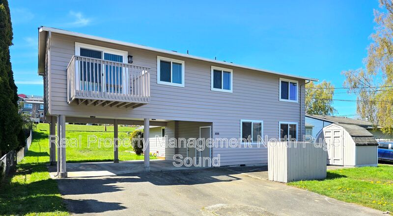 Everett Condo: 1421 Pine St