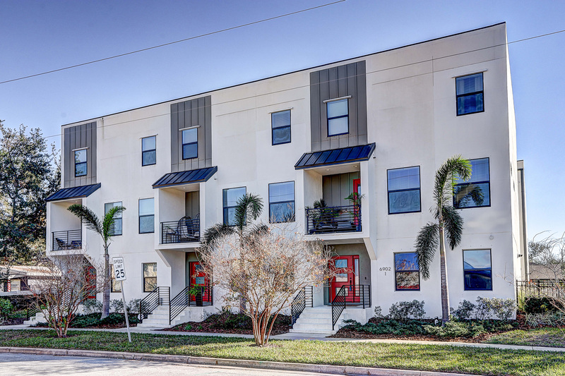 Tampa Townhome: 6902 S Macdill Ave