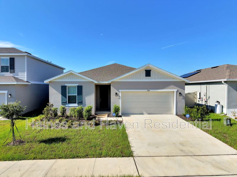 Lake Hamilton House: 3324 Chicory Ct