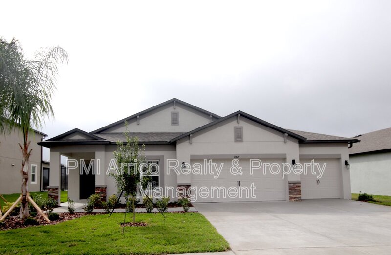 Riverview House: 11415 Acacia Grove Ln